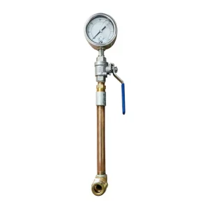 Pressure gauge connection assembly