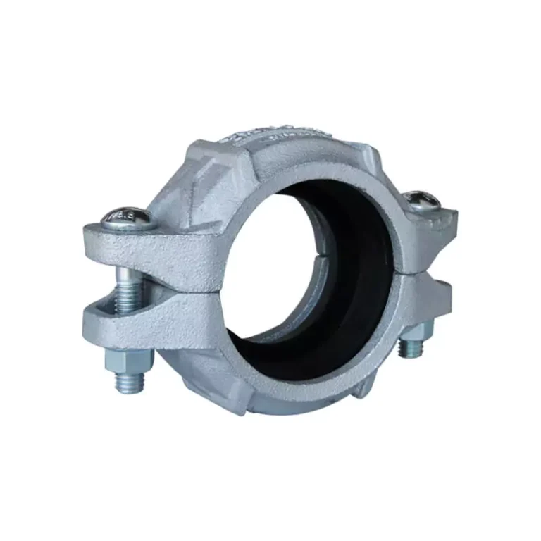 Reducing flexible grooved coupling
